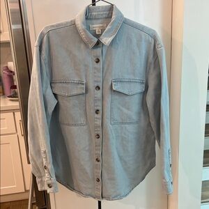 Treasure & Bond Light Blue Denim Shirt Jacket button down sz small